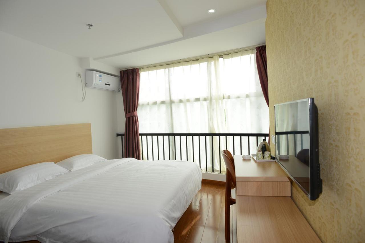 Huifeng Hotel Şanghay Dış mekan fotoğraf